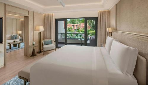 St. Regis Suite, Lagoon View 
