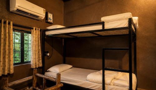 Bed in 4-Bed Dormitory Room