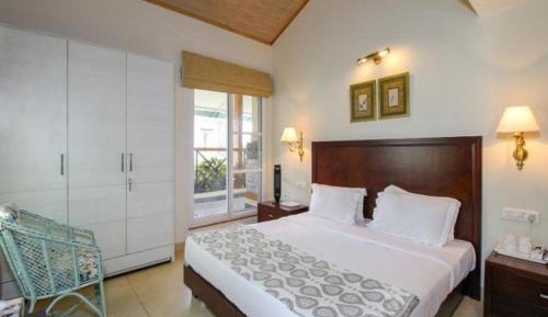 Deluxe Room with anytime breakfast, 24*7 butler Service & Flexible check in & check out (Subject to availability)