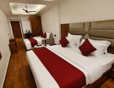 Quadruple Room with Balcony