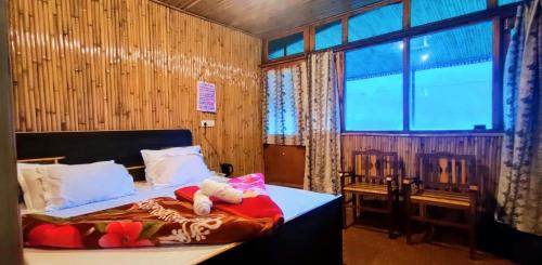 Double Room with Mountain View