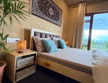 Double Room with Mountain View