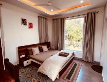 Double Room with Mountain View