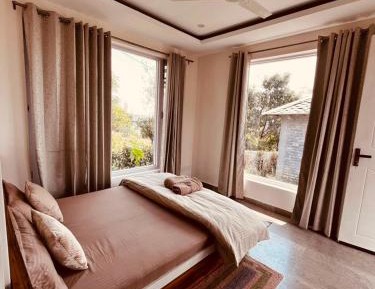 Double Room with Mountain View