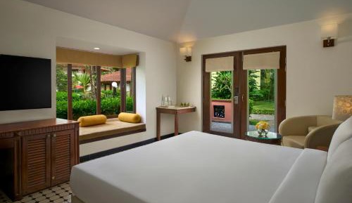 Boutique Villa King Room - 4 pints of beer bucket per stay - 10% Disc on Food & Beverages, Laundry and SPA