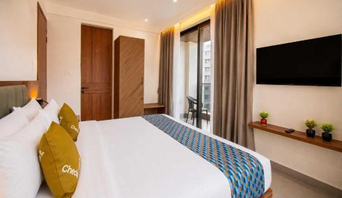 Standard King Room
