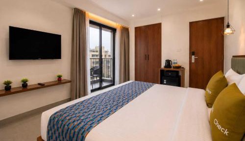 Deluxe King Room