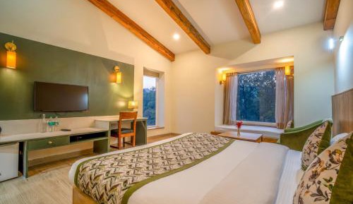 Family Room with Mountain View