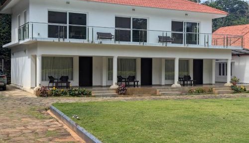 Estate Roon Two