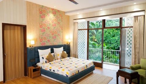 Suite with Balcony
