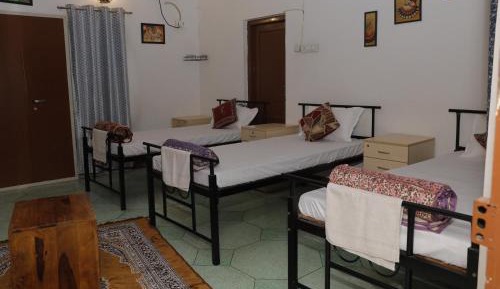 Comfort Triple Room