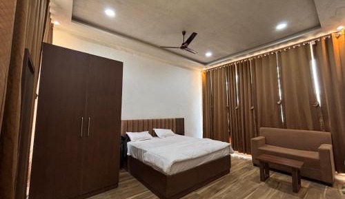Standard Luxury Room
