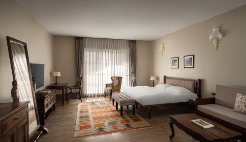 Deluxe Family Suite