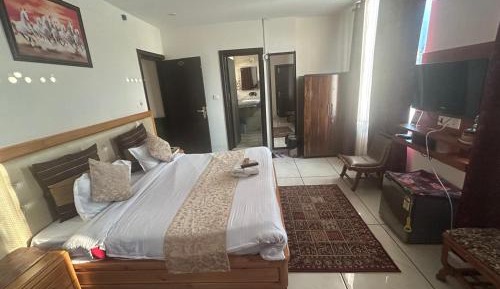 Double Room with Mountain View