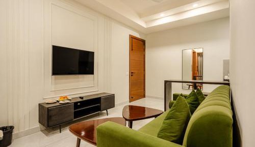 Superior King Room