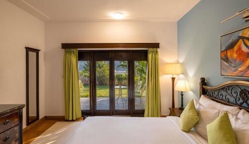 Superior Double Room - River Side - 2 pint beer per night, 20% off on food & beverage and spa