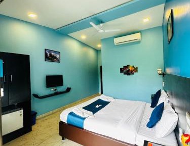 Deluxe Double Room with Balcony