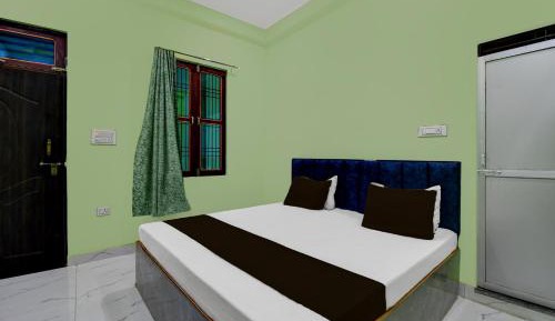Triple Room with Bathroom