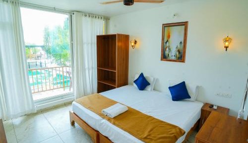 Deluxe Double Room with Balcony