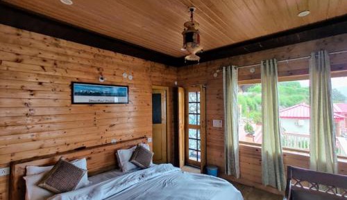 Superior Queen Room