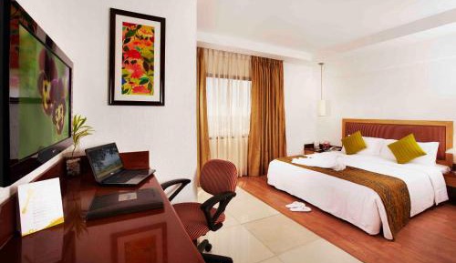 Business Standard Room