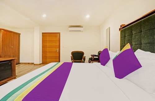Ambalapuzha Hotel | Treebo Premium Vahada