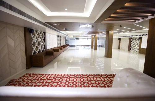 Dhanauli Hotel | DD Suites