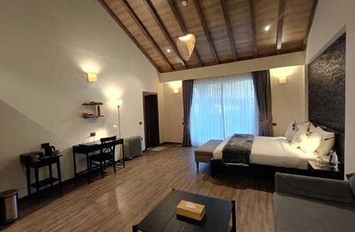 McLeod Ganj Hotel | Hotel Eagles Nest