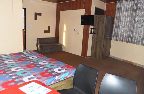 Pithoragarh Hotel | Hotel Mountain View And Rooftop Restaurant