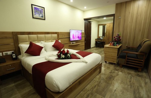 Hosdurg Hotel | Balaji Regency Kanhangad