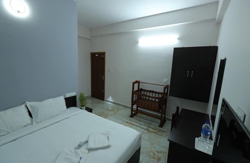 Nedumbassery Hotel | Aldora Airport Residency