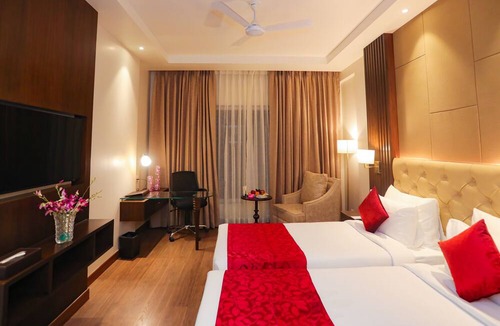 Jhansi Hotel | Regenta Place Jhansi by Royal Orchid Hotels Limited
