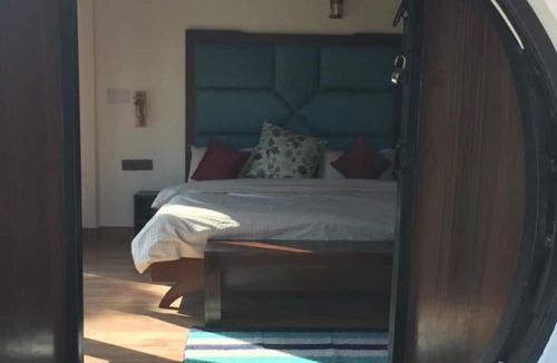 Nathuakhan Hotel | Dhara Doorway to Inner Peace
