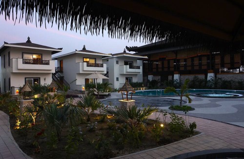Orai Hotel | Shyama Sarovar Portico