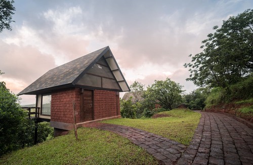 Chorla Ghats Hotel | Shatavari Eco Resort