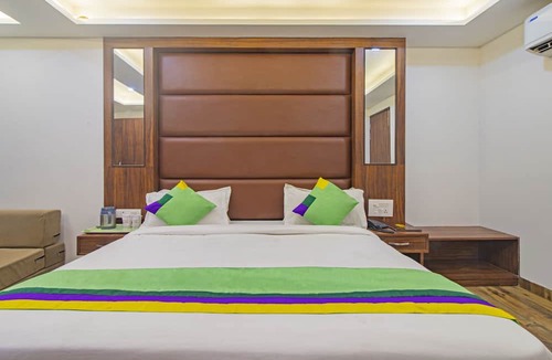 Agra Hotel | Treebo The Empire Near Taj Mahal Agra