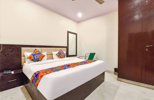 Mansarovar Hotel | FabHotel Golden Leaf Mansarover