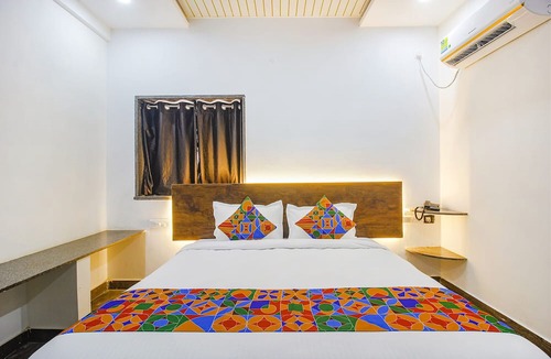 Hyderabad Hotel | Via Dark Inn - Nr Golkonda Fort