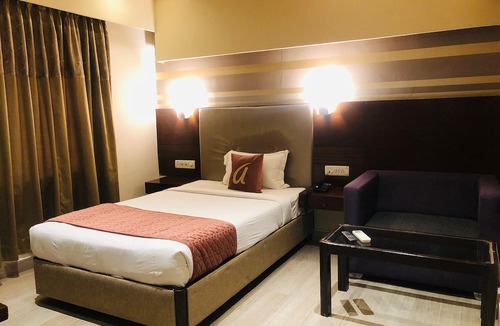 Kadubeesanahalli Hotel | Fabhotel Astra Berry'S