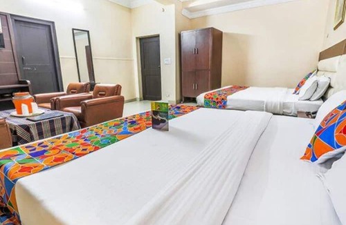 Mayapur Hotel | FabHotel Pramila Inn
