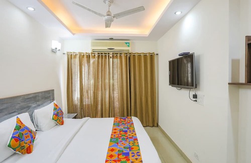East of Kailash Hotel | Fabexpress Jpm Harshdeep