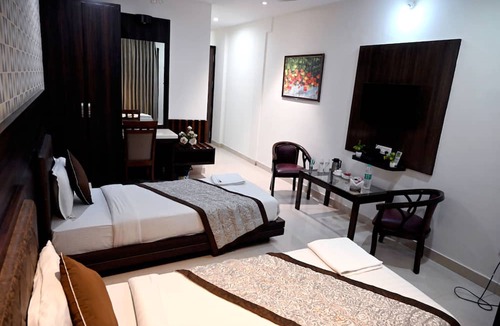 Marhi Hotel | Hotel Badrika Inn