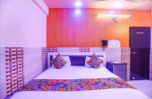 Kanpur Hotel | Fabexpress Kanha Dham