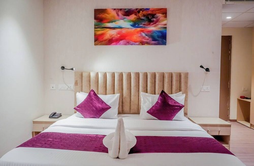Financial District Hotel | Casa Hotels and Suites Gachibowli