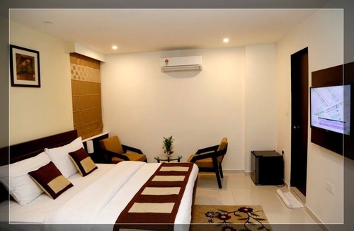Lalkothi Hotel | Hotel Krishna by KeyMagics