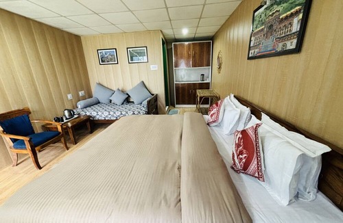 Auli Hotel | Himalayan High, Auli, By Himalayan Eco Lodges