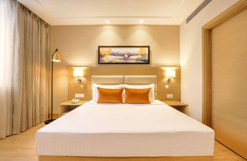Aligarh Hotel | Lemon Tree Hotel Aligarh