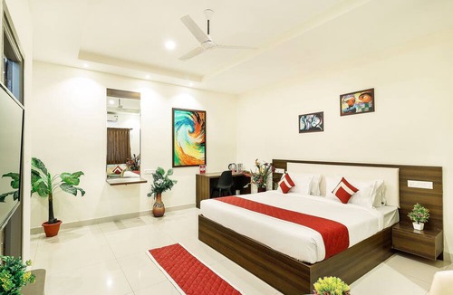 Lakshminarayana Pura Hotel | Octave Brookefield Suites
