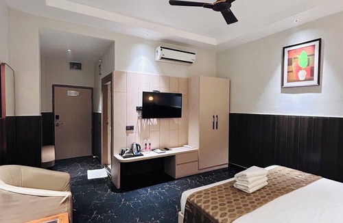 Ayodhya Hotel | Royal Heritage Hotel & Resort
