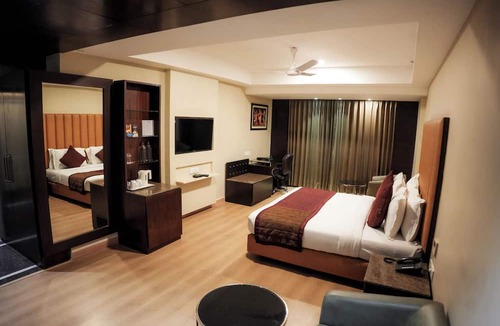 Bathinda Hotel | Clarion Inn Stella